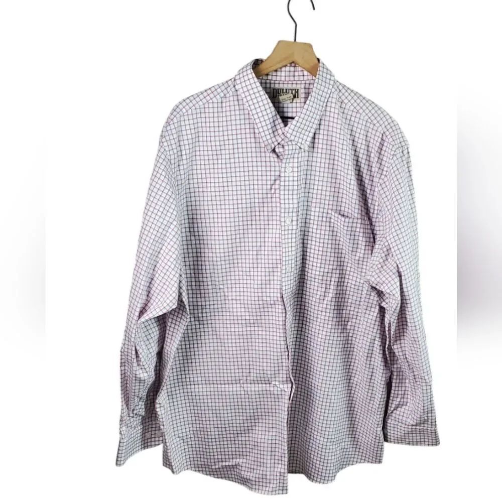 Duluth Trading Co White, Red & Blue Plaid Dress Shirt